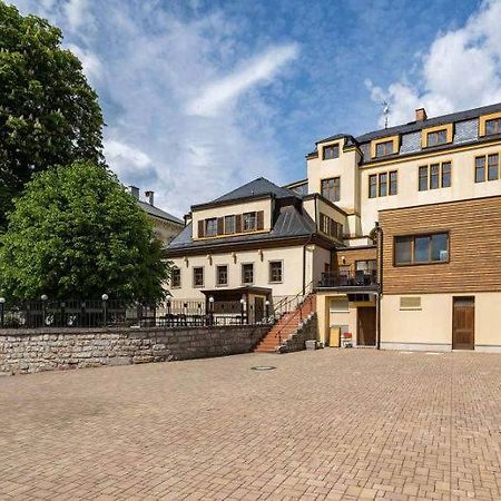 Hotel Zlaty Lev Jablonec nad Nisou Eksteriør bilde