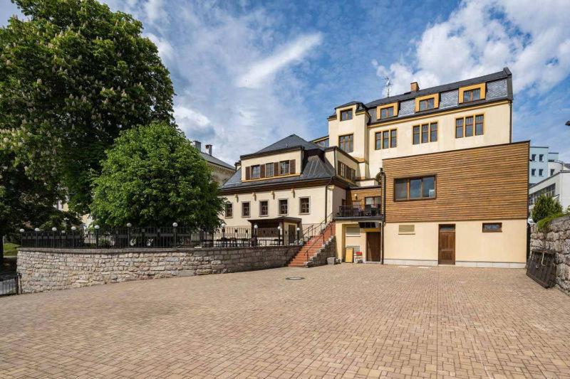 Hotel Zlaty Lev Jablonec nad Nisou Eksteriør bilde